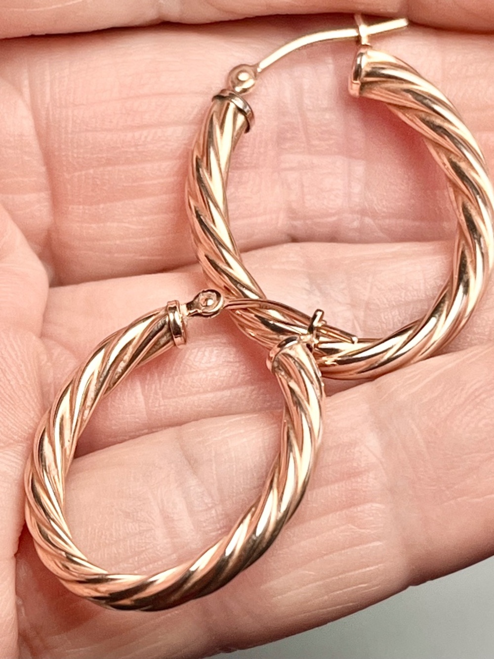 14k Solid Gold Hoop Earrings Ovals 1 Inch Drops Twisted Wire Lever Back Style